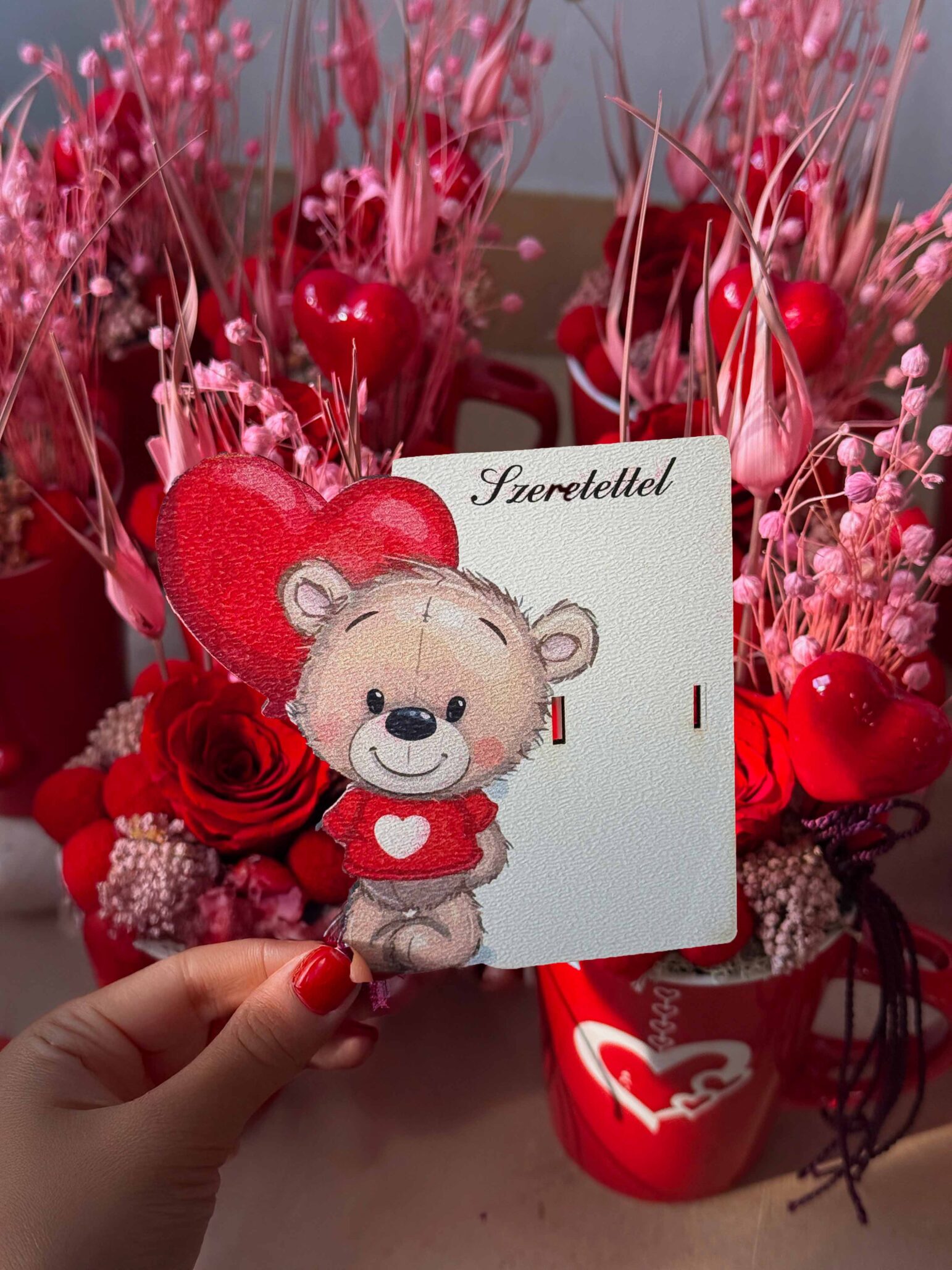 Macis csokitartó ajándék szeretettel 2